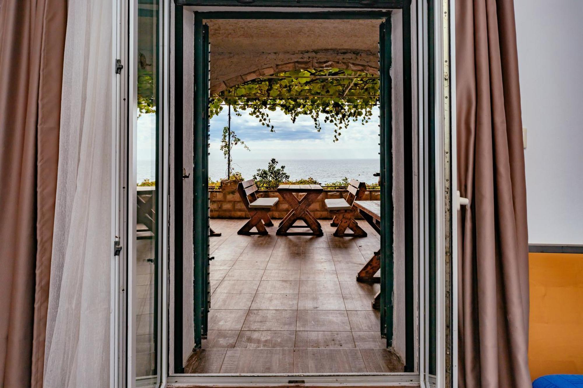 Petrovac Hotel Savojo מראה חיצוני תמונה