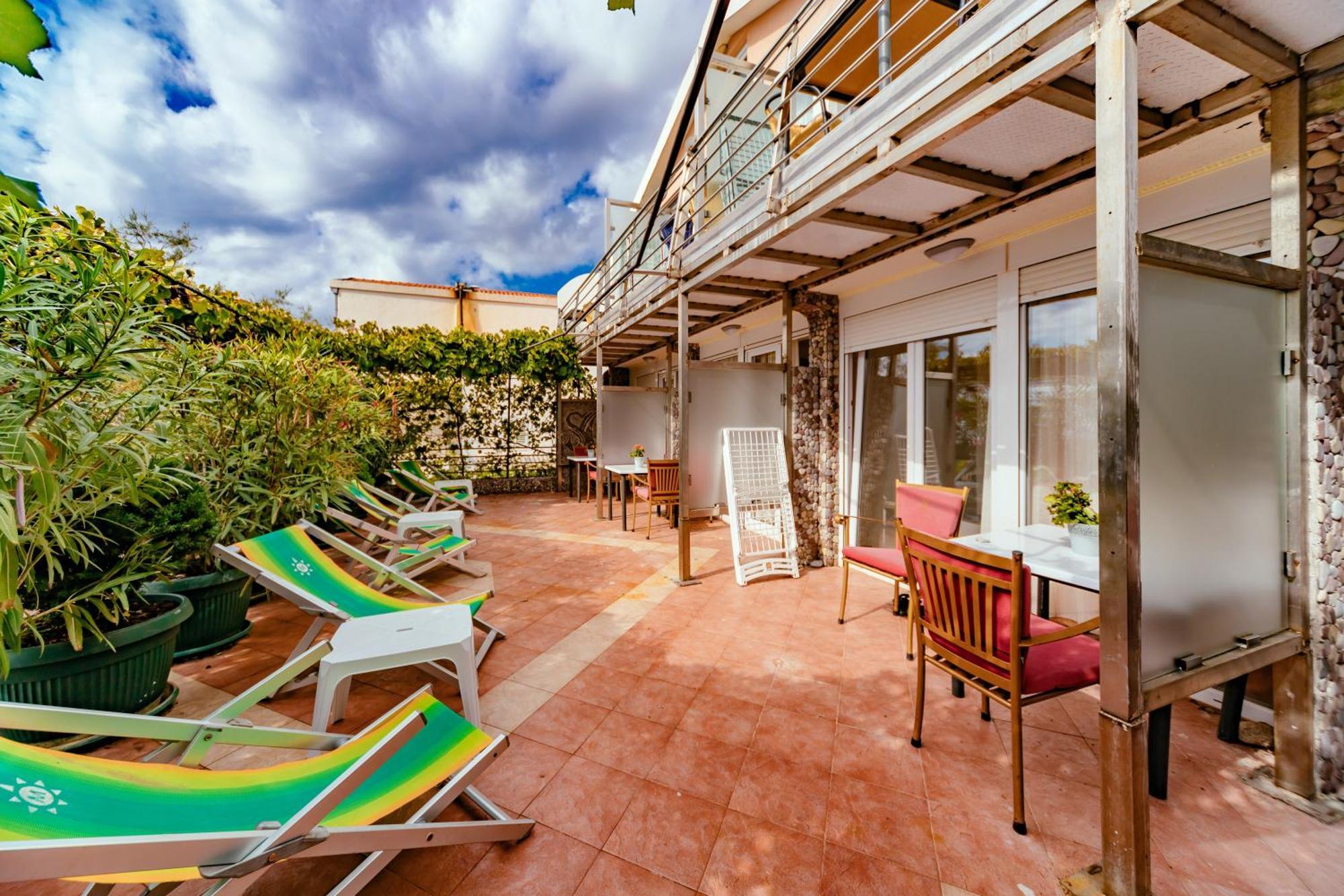 Petrovac Hotel Savojo מראה חיצוני תמונה