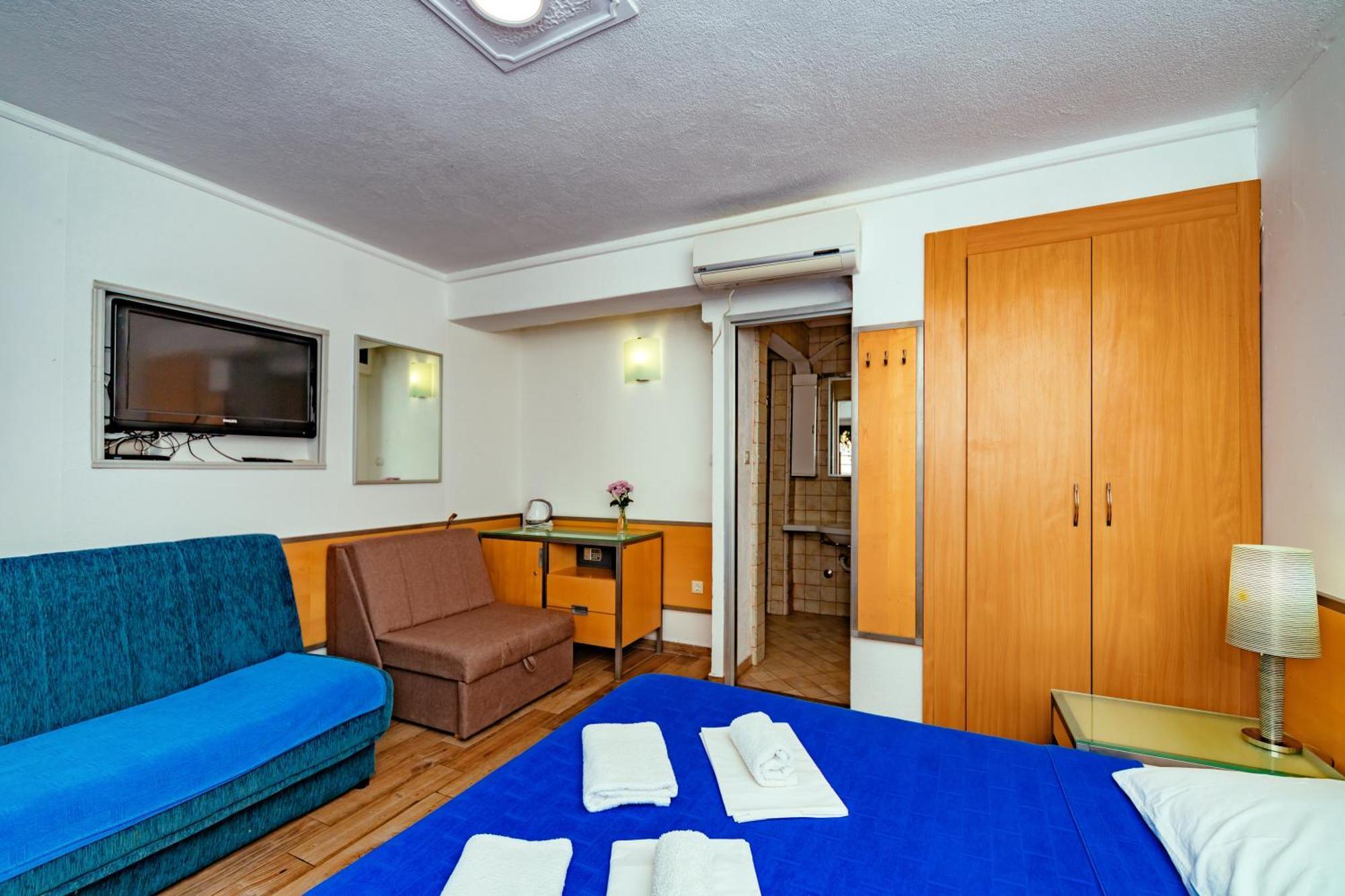 Petrovac Hotel Savojo מראה חיצוני תמונה