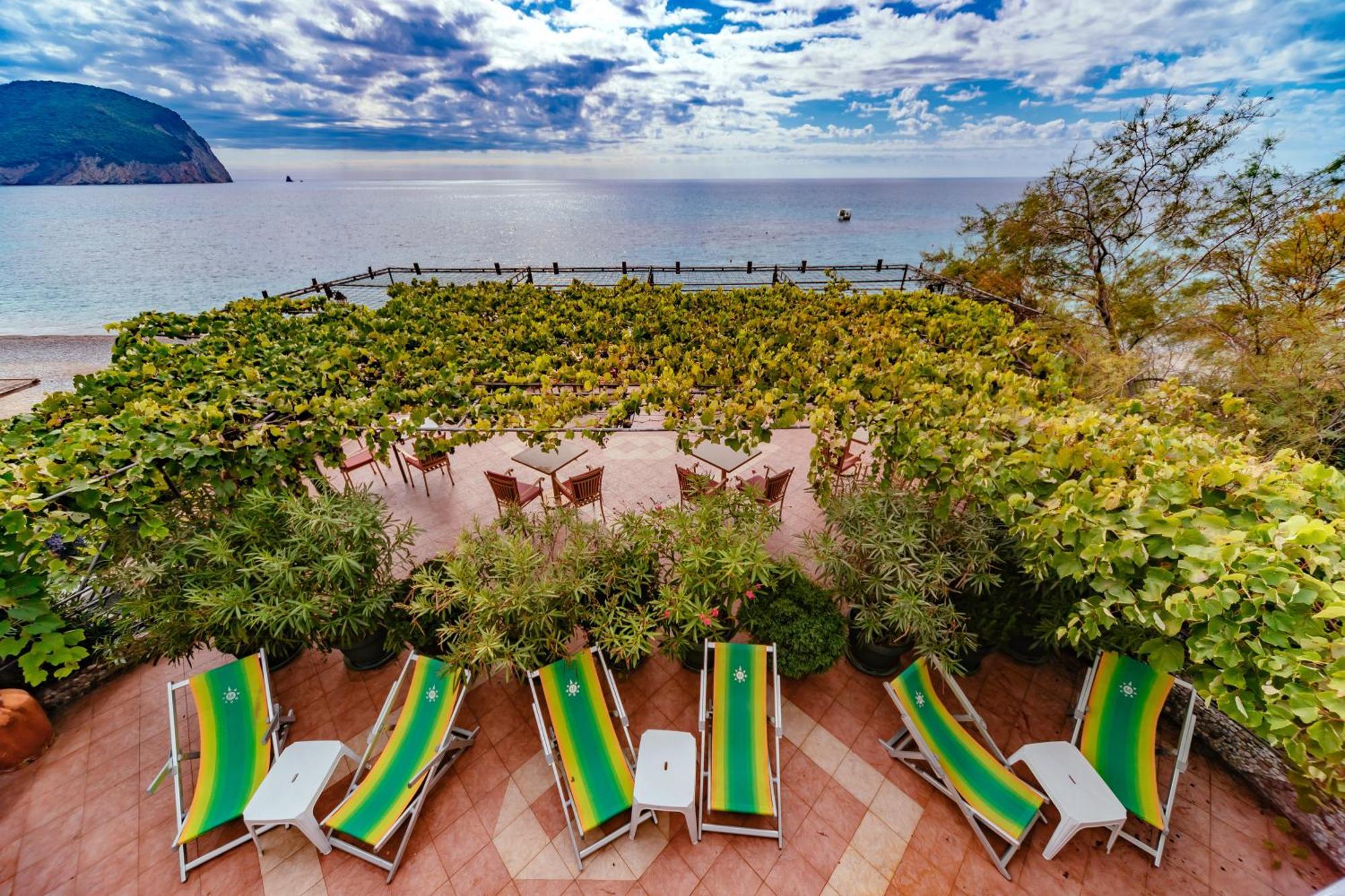 Petrovac Hotel Savojo מראה חיצוני תמונה
