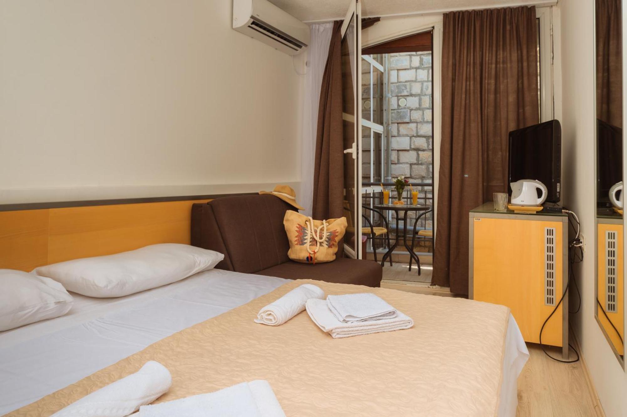 Petrovac Hotel Savojo חדר תמונה