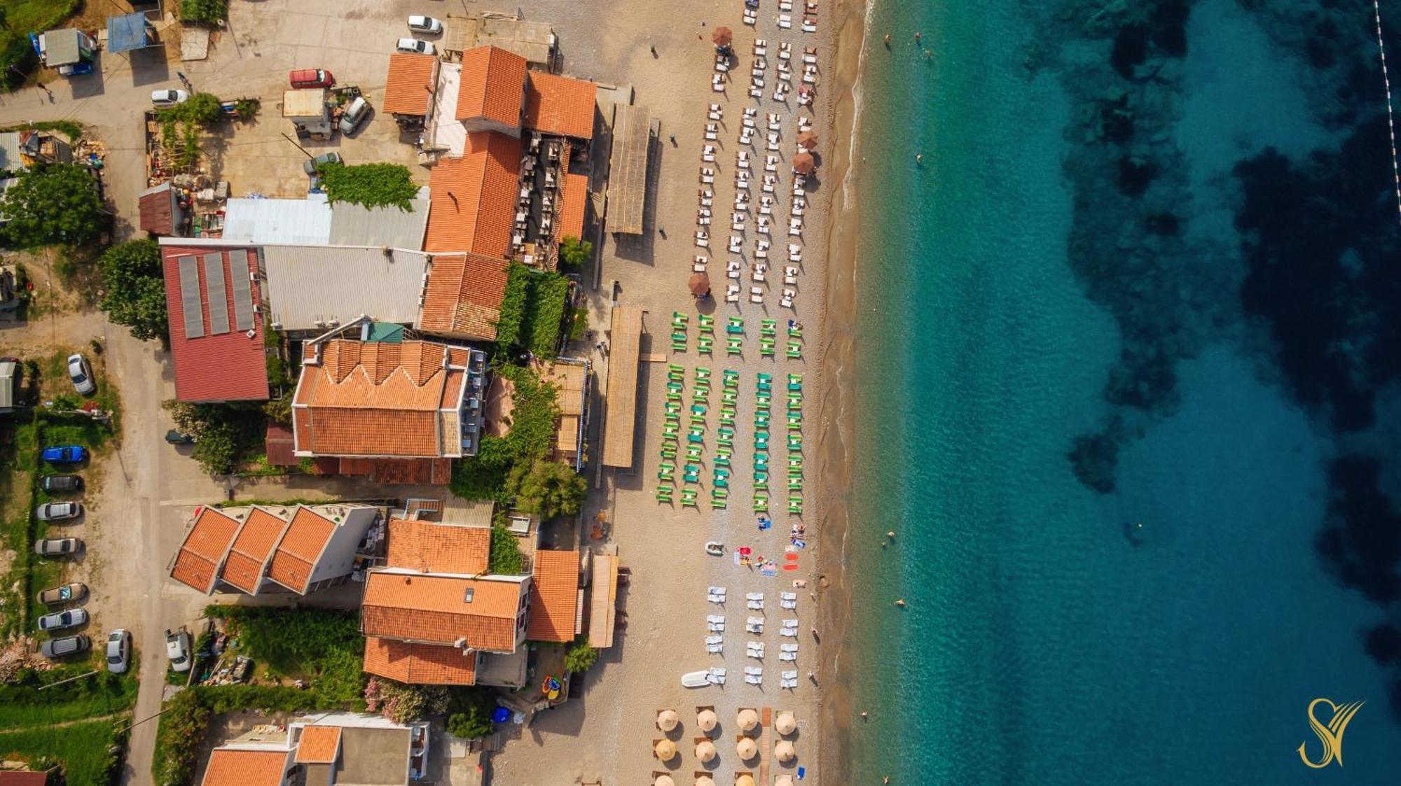 Petrovac Hotel Savojo מראה חיצוני תמונה