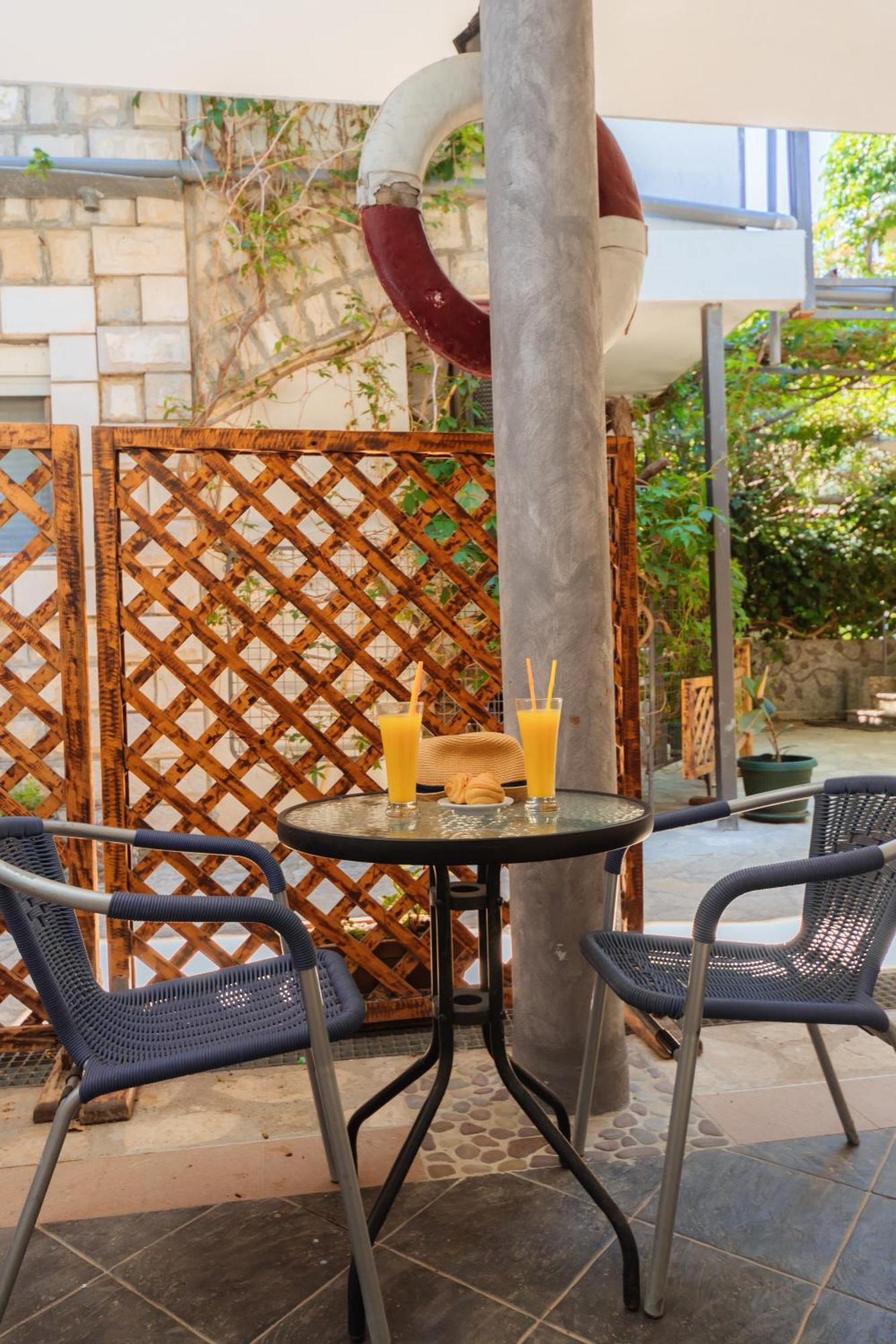 Petrovac Hotel Savojo מראה חיצוני תמונה